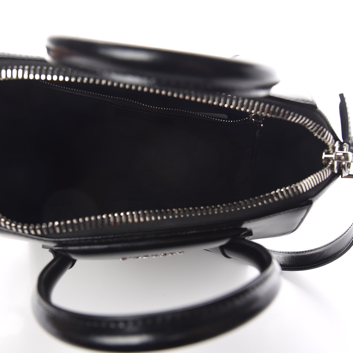 Givenchy Shiny Lord Calfskin Small Antigona Black 5 of 10