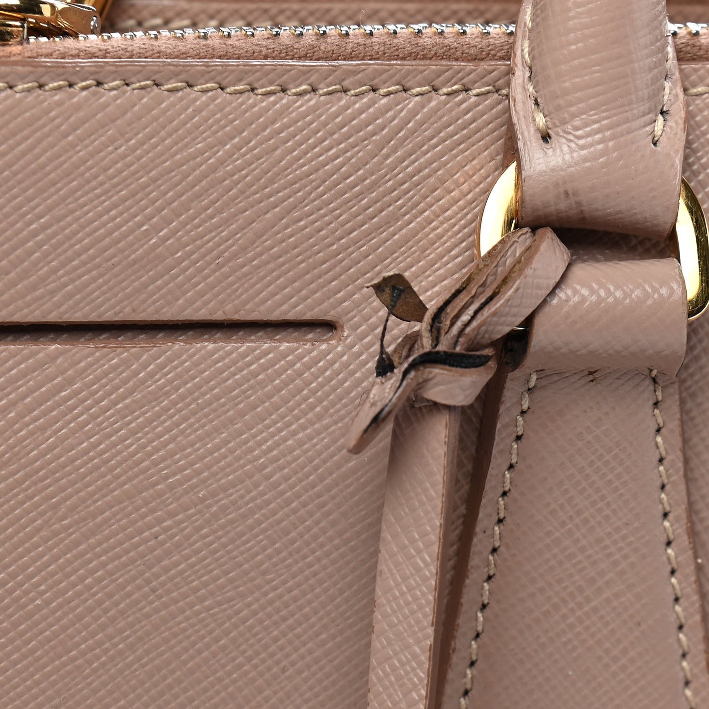 Saffiano Medium Galleria Double Zip Tote Cipria