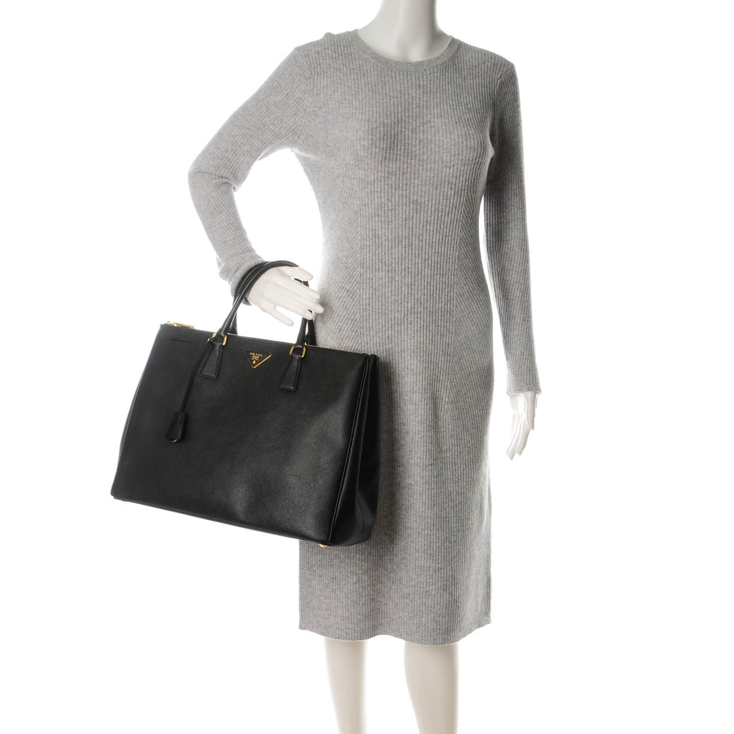 Saffiano Lux Extra Large Galleria Double Zip Tote Black