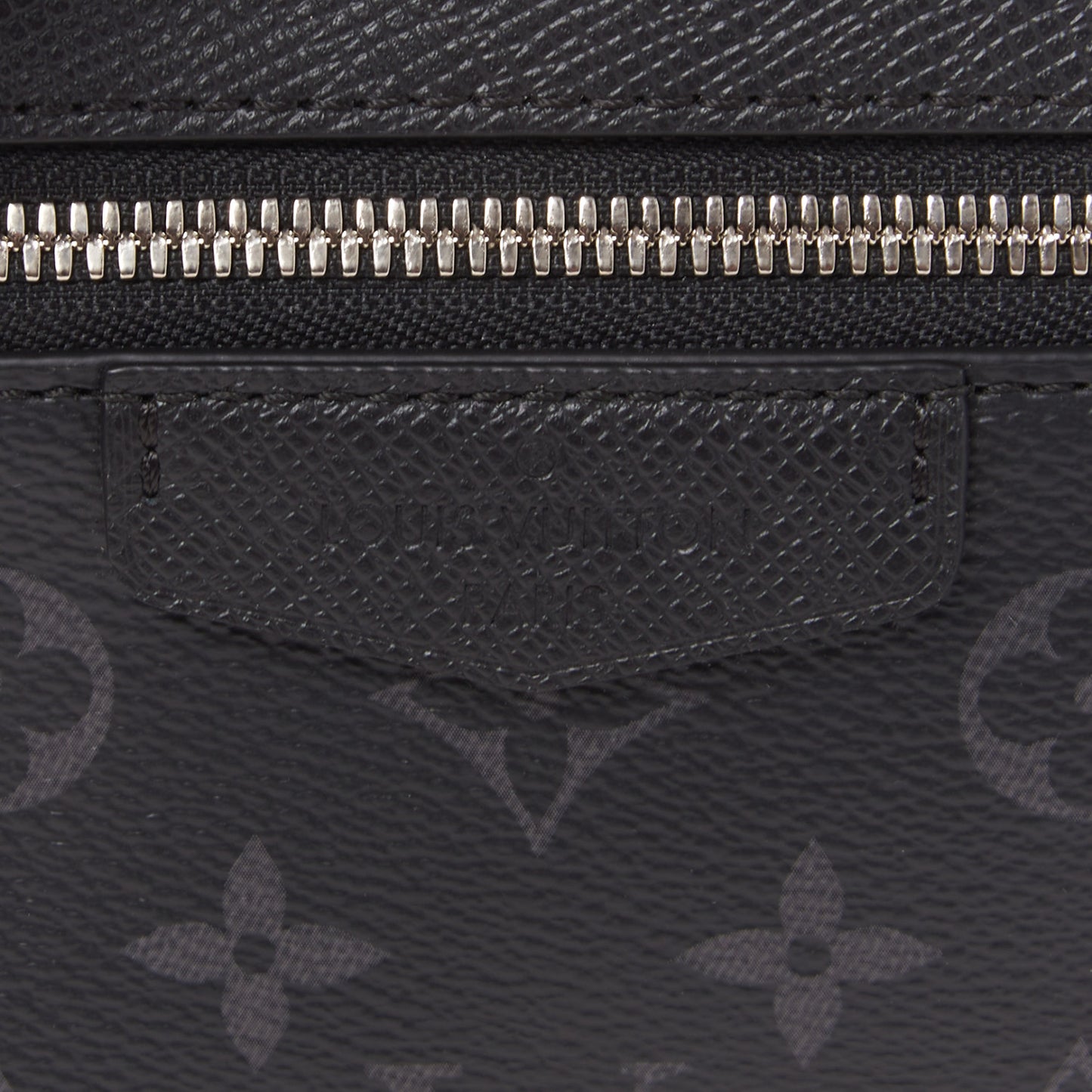 Taiga Monogram Eclipse Outdoor Messenger Black