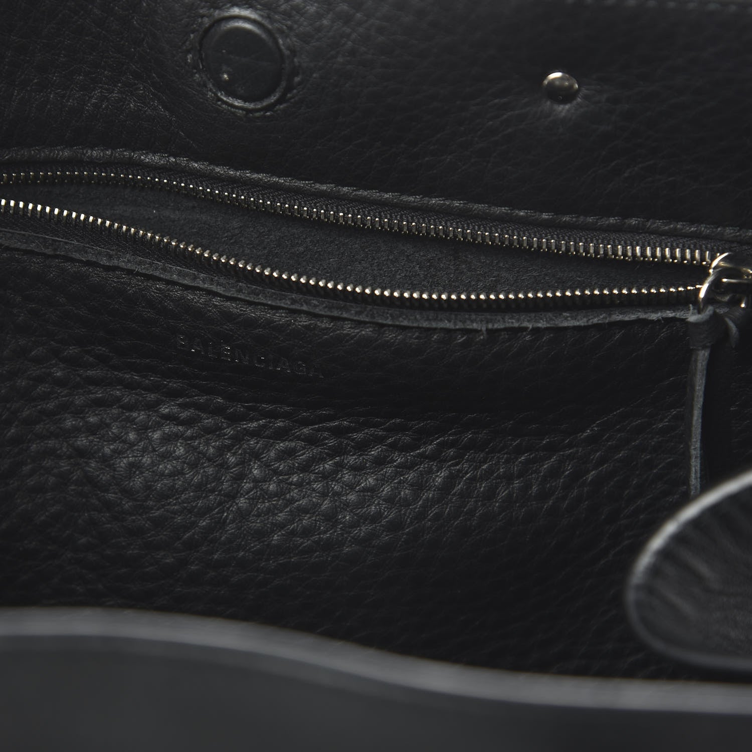Balenciaga Veau Papier A6 Zip Around Tote Black 8 of 10
