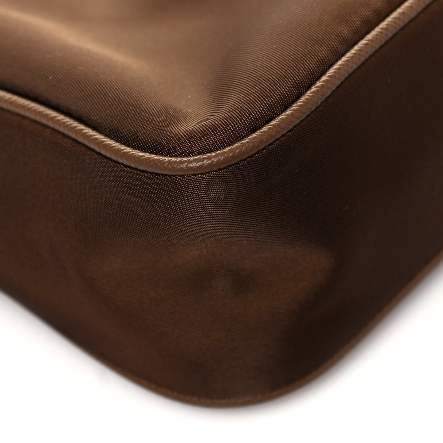Tessuto Nylon Saffiano Re-Edition 2005 Shoulder Bag Cacao