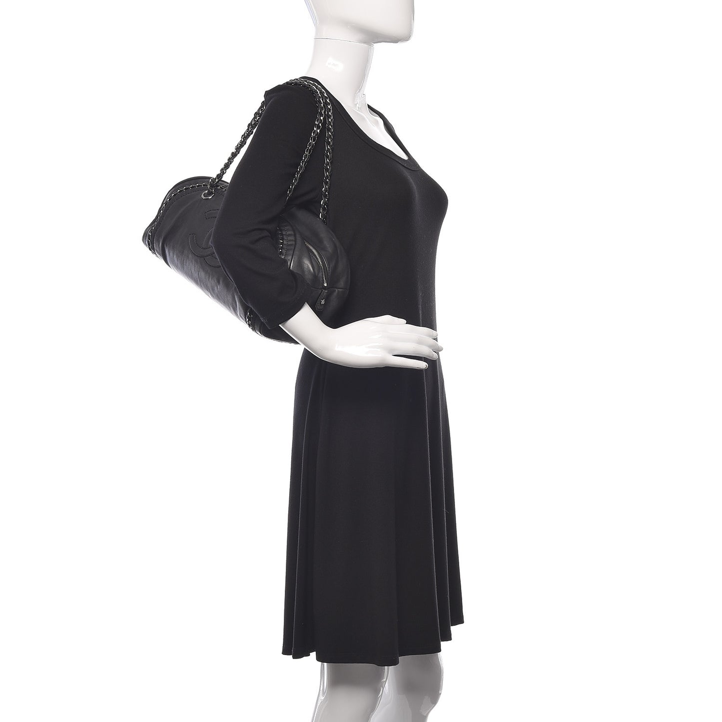 Smooth Calfskin Medium Luxe Ligne Bowler Black