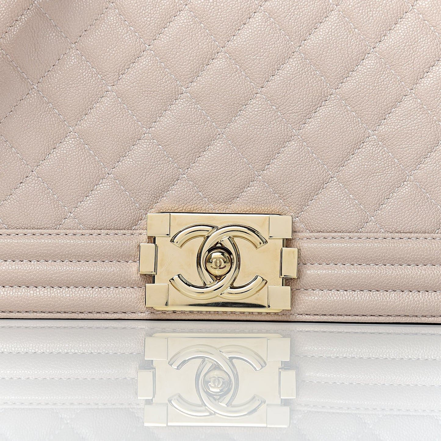 Caviar Quilted Medium Boy Flap Beige