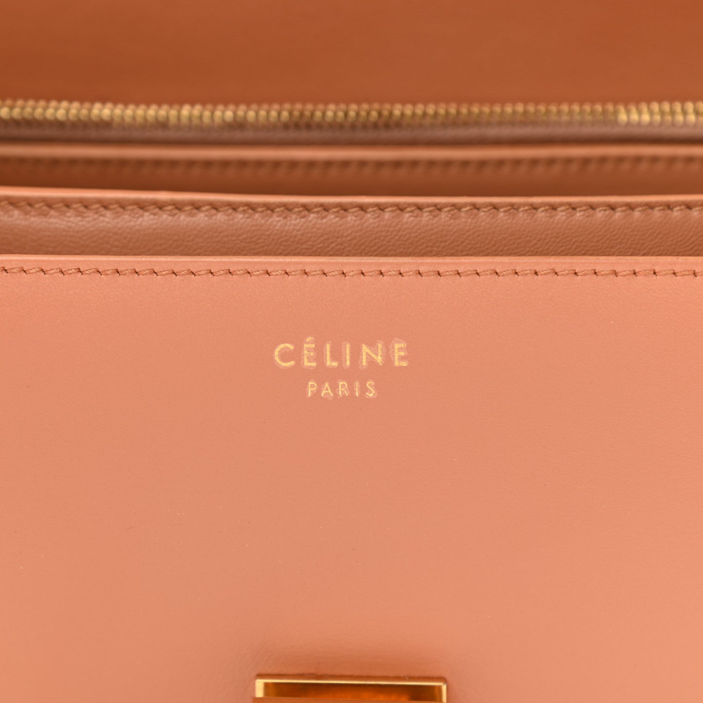 Box Calfskin Medium Classic Box Flap Bag Nude