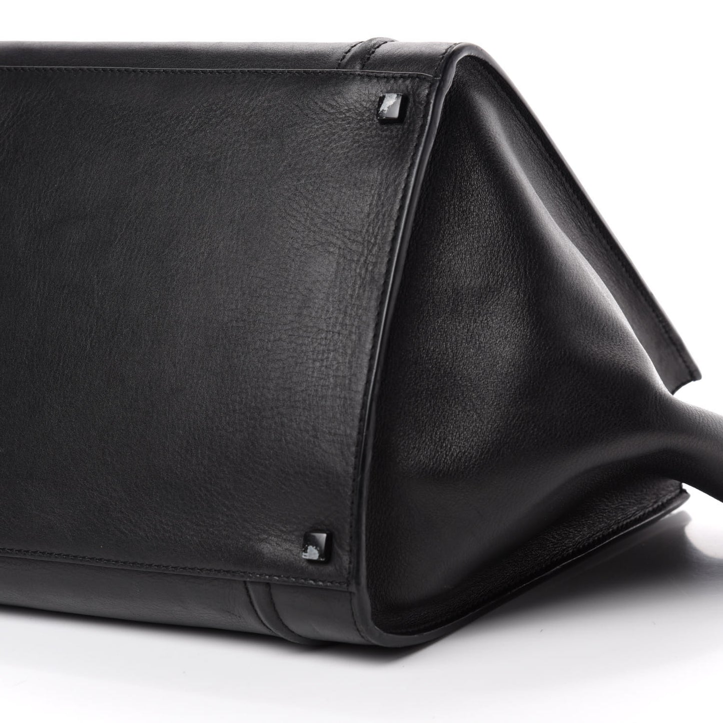 Grained Calfskin Medium Phantom Luggage Black