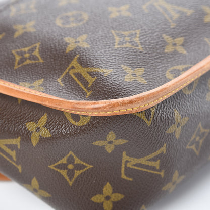 Louis Vuitton Monogram Sac Gibeciere PM 19 of 30
