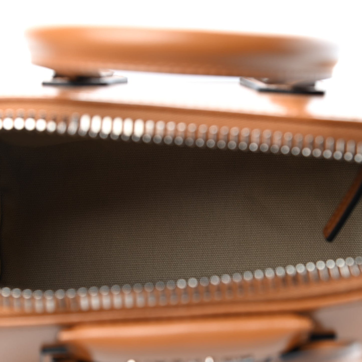 Shiny Lord Calfskin Mini Antigona Camel