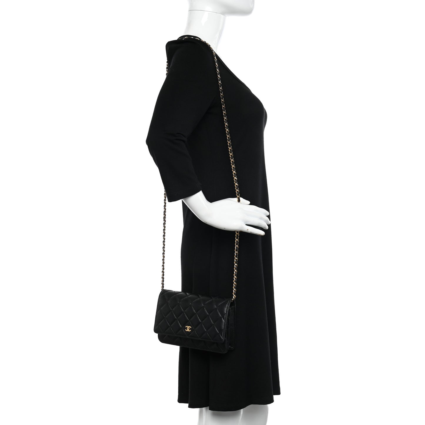 Lambskin Quilted Wallet On Chain WOC Black