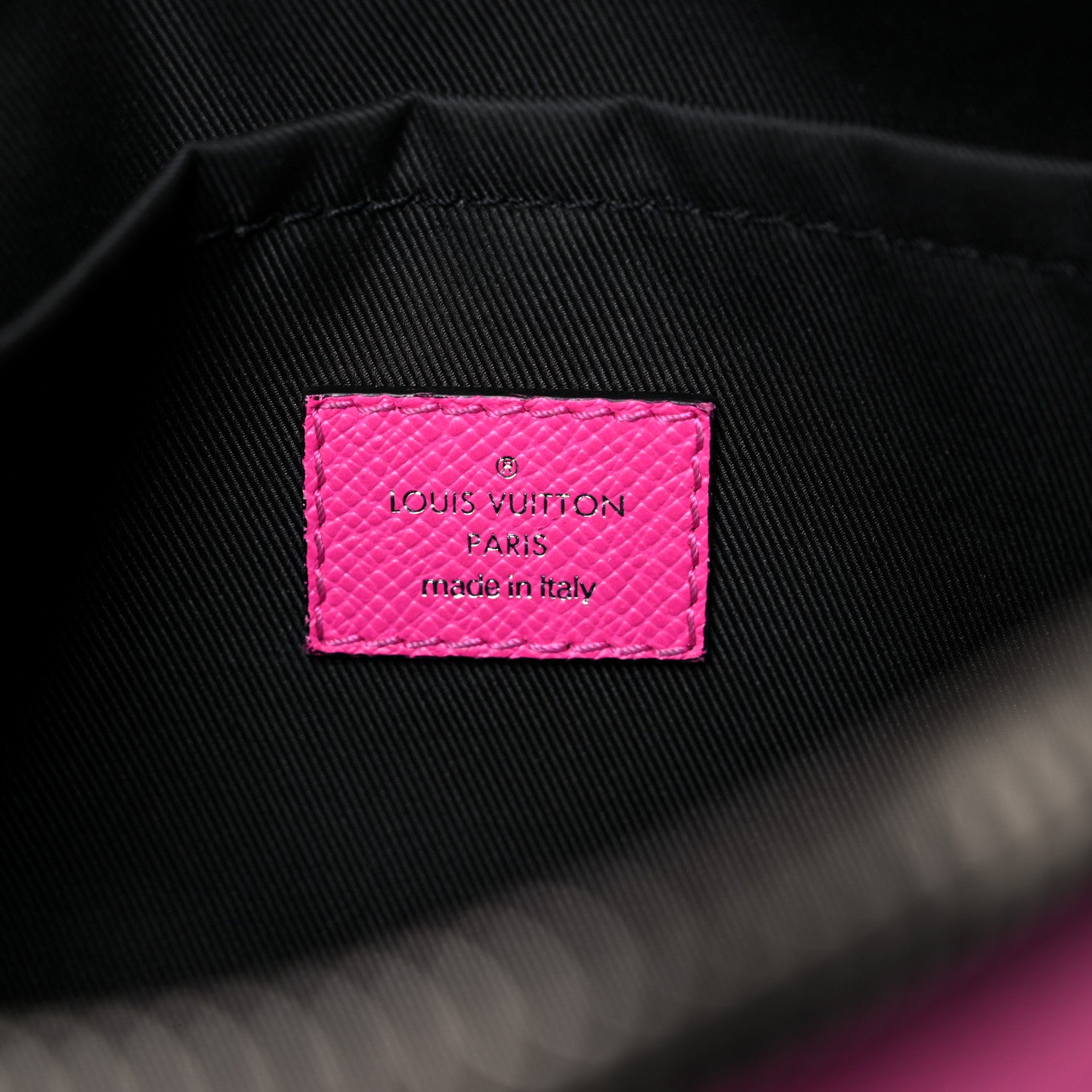 Louis Vuitton Taigarama Outdoor Messenger Fuchsia 7 of 19