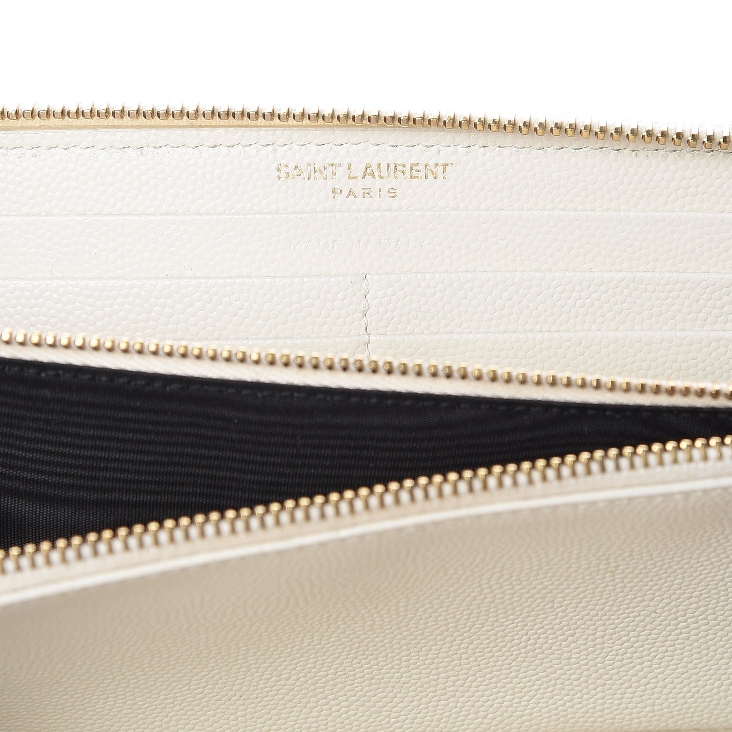Saint Laurent Grain De Poudre Matelasse Chevron Monogram Zip Around Wallet Porcellana 8 of 10