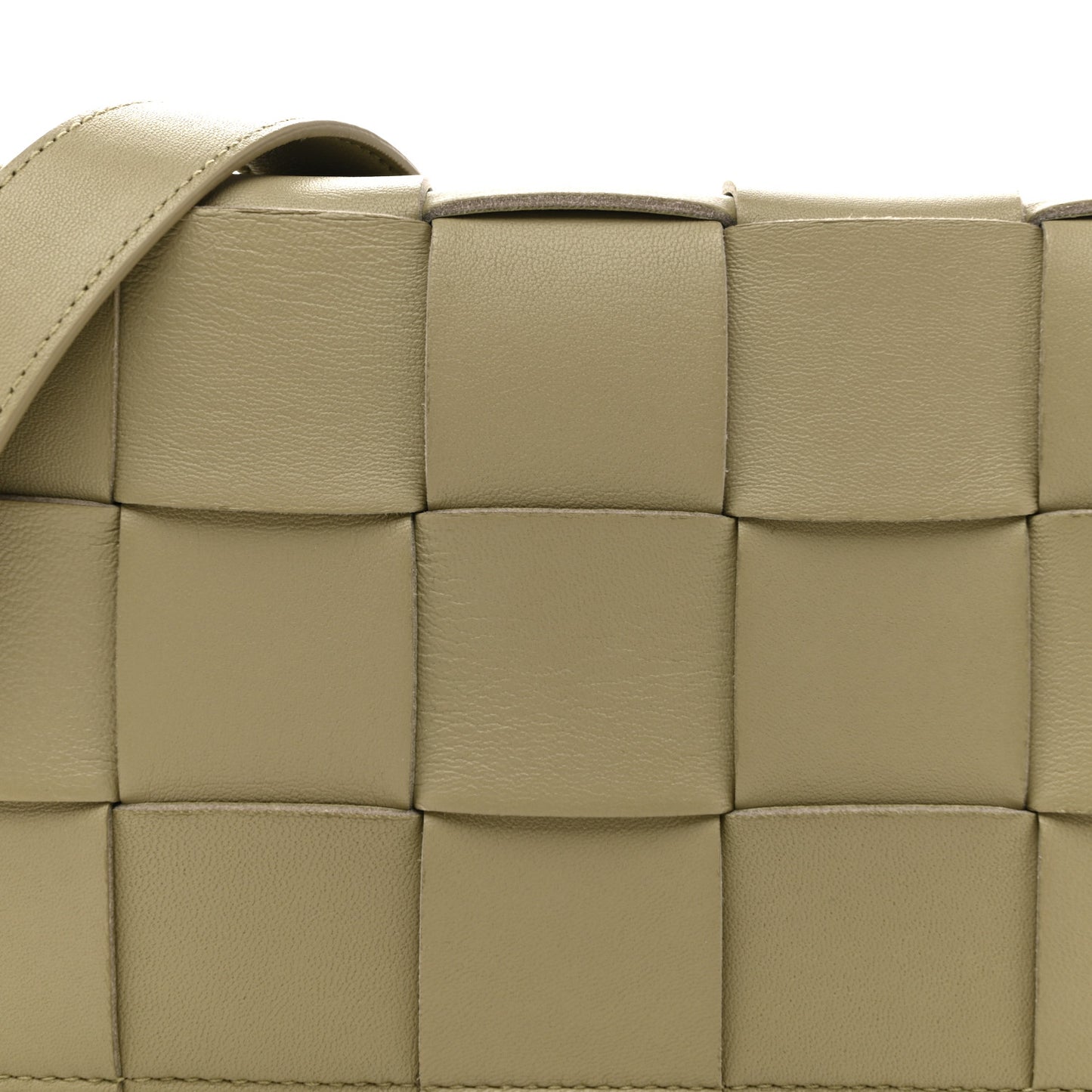Lambskin Maxi Intrecciato Cassette Crossbody Bag Travertine