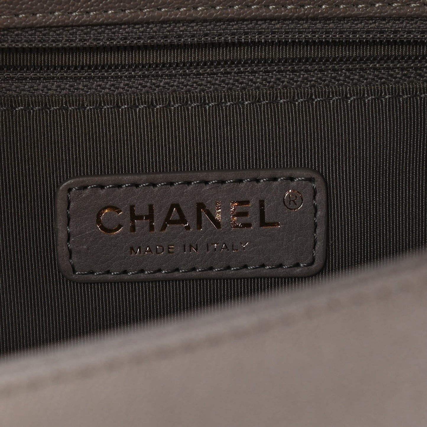 Caviar Quilted New Medium Boy Flap Grey
