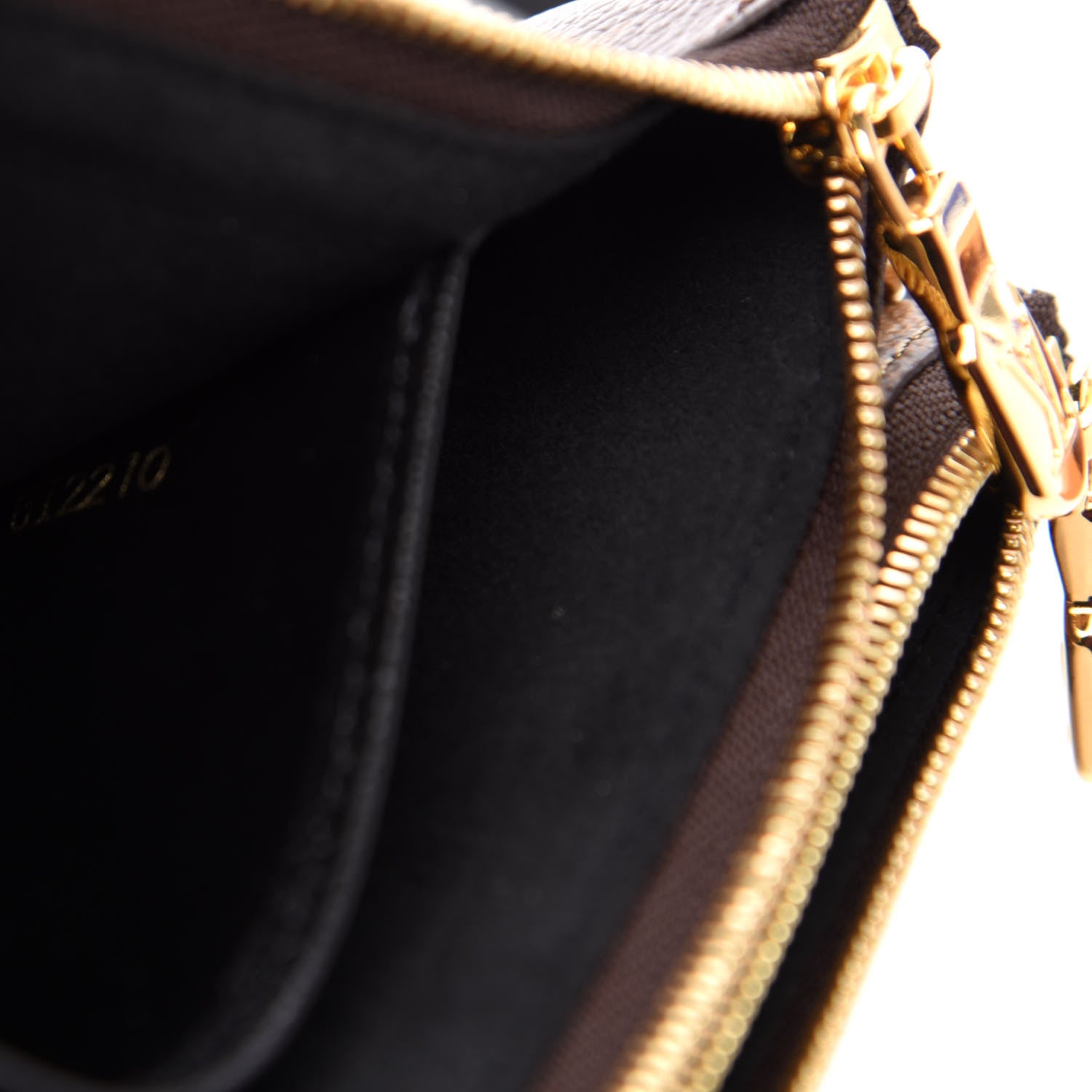Louis Vuitton Reverse Monogram Giant Double Zip Pochette 8 of 13