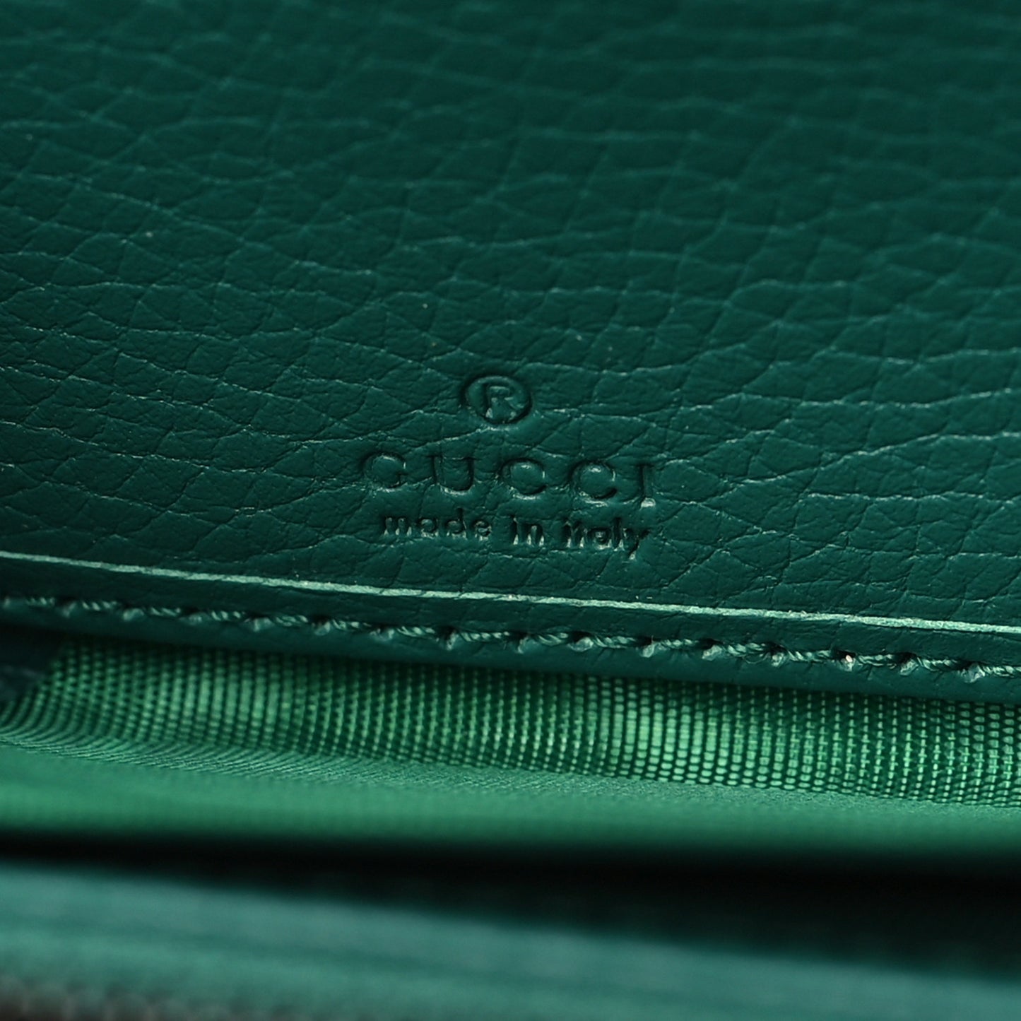 Piuma Calfskin Bamboo Double G Zip Around Wallet Emerald