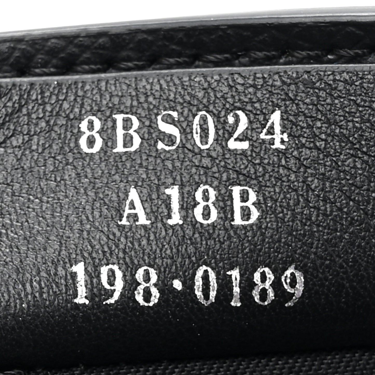 Vitello Cruise F is Fendi Wallet On Chain Black