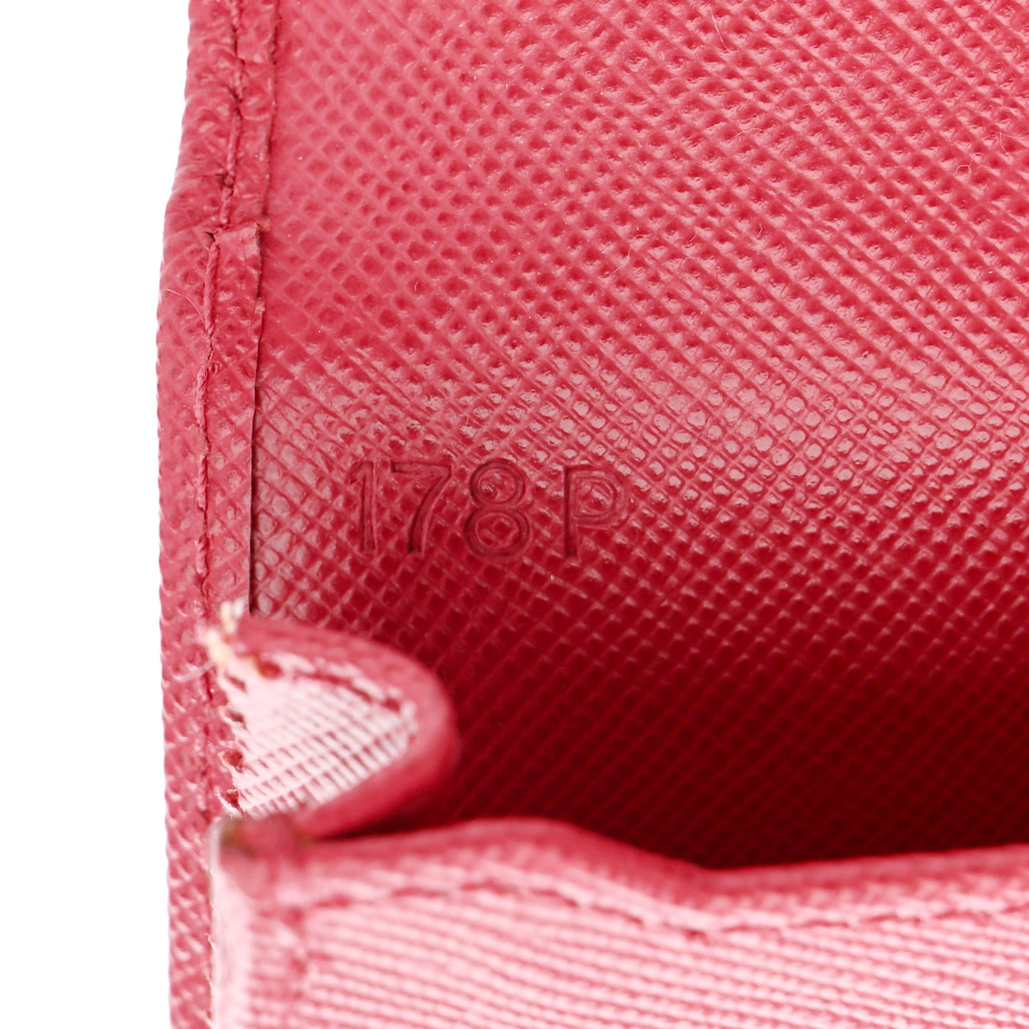Saffiano Metal Flap Card Holder Peonia