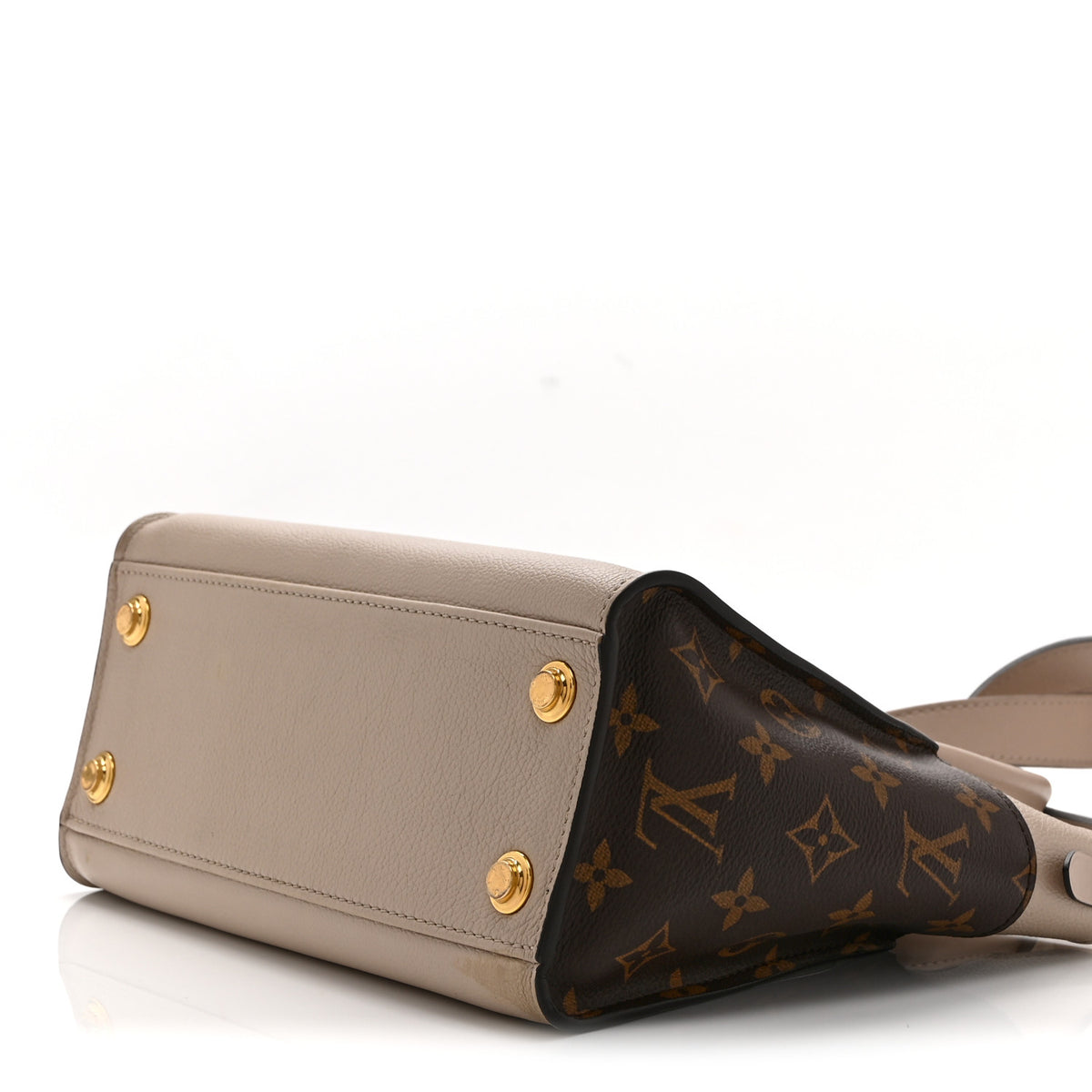 Calfskin Monogram On My Side PM Greige