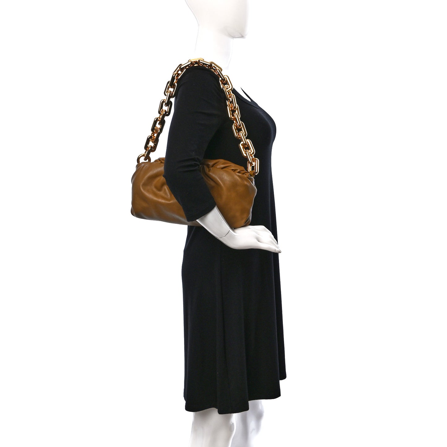 Calfskin The Pouch Chain Cammello