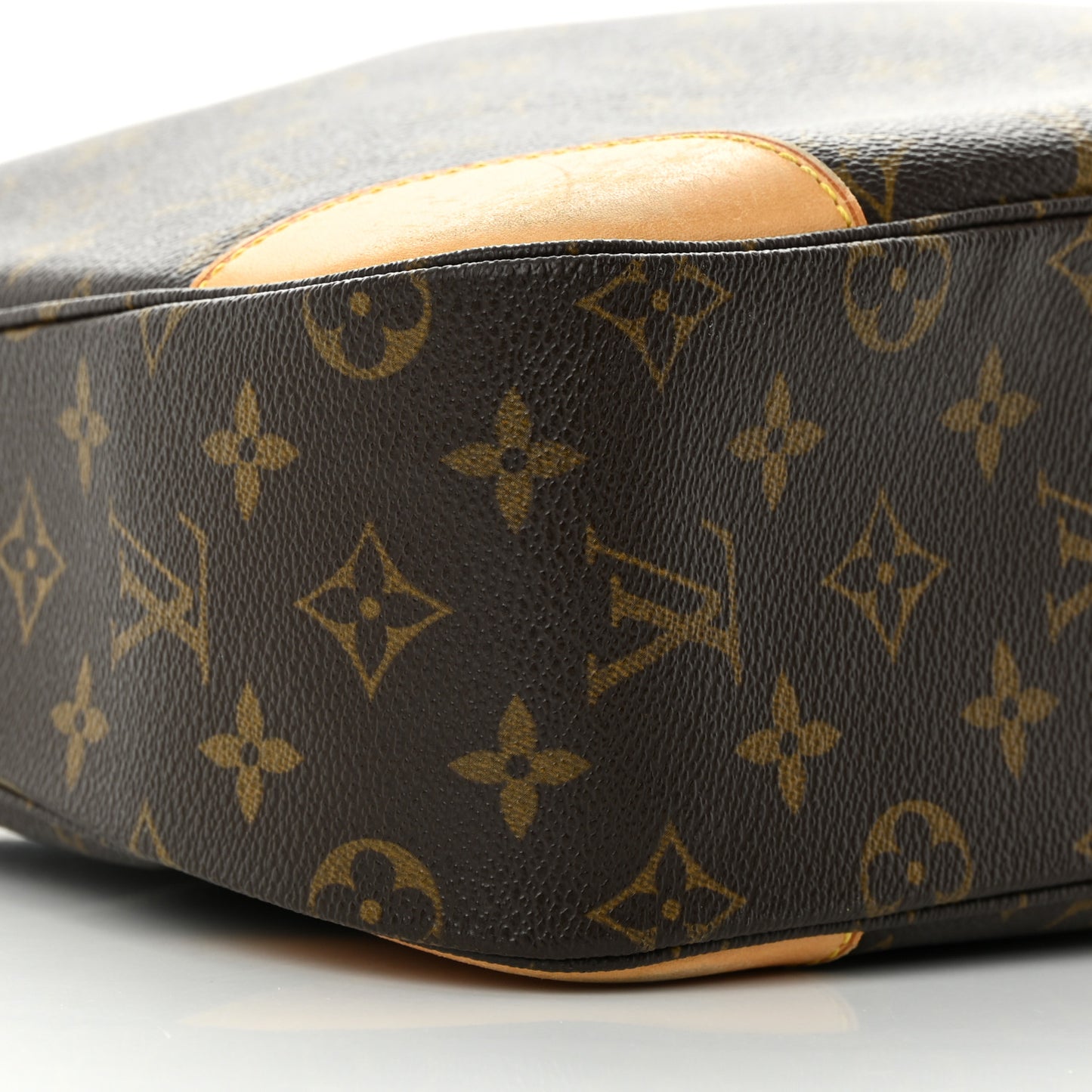 Monogram Boulogne 30