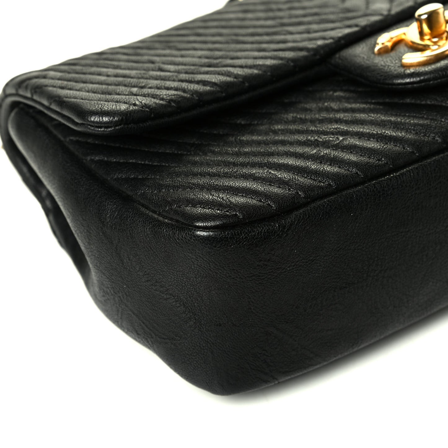 Calfskin Surpique Chevron Small Flap Black
