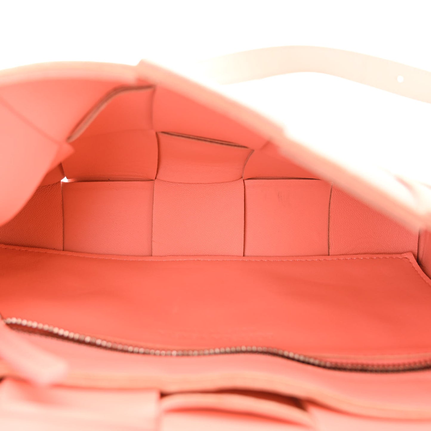 Nappa Maxi Intreccio Cassette Bag Peach