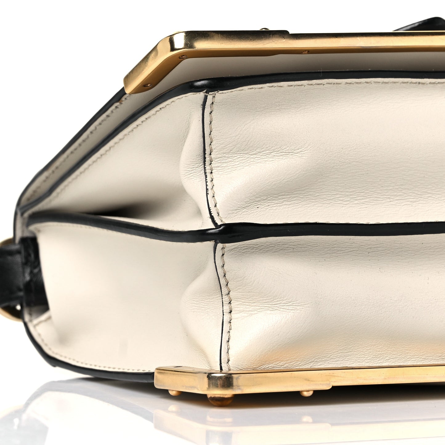 City Calf Saffiano Cahier Bag Talco Black