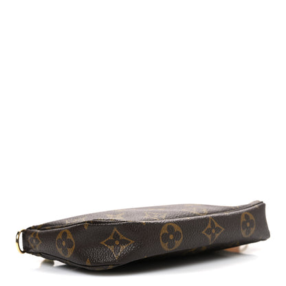 Louis Vuitton Monogram Bucket Pochette Accessories 4 of 7