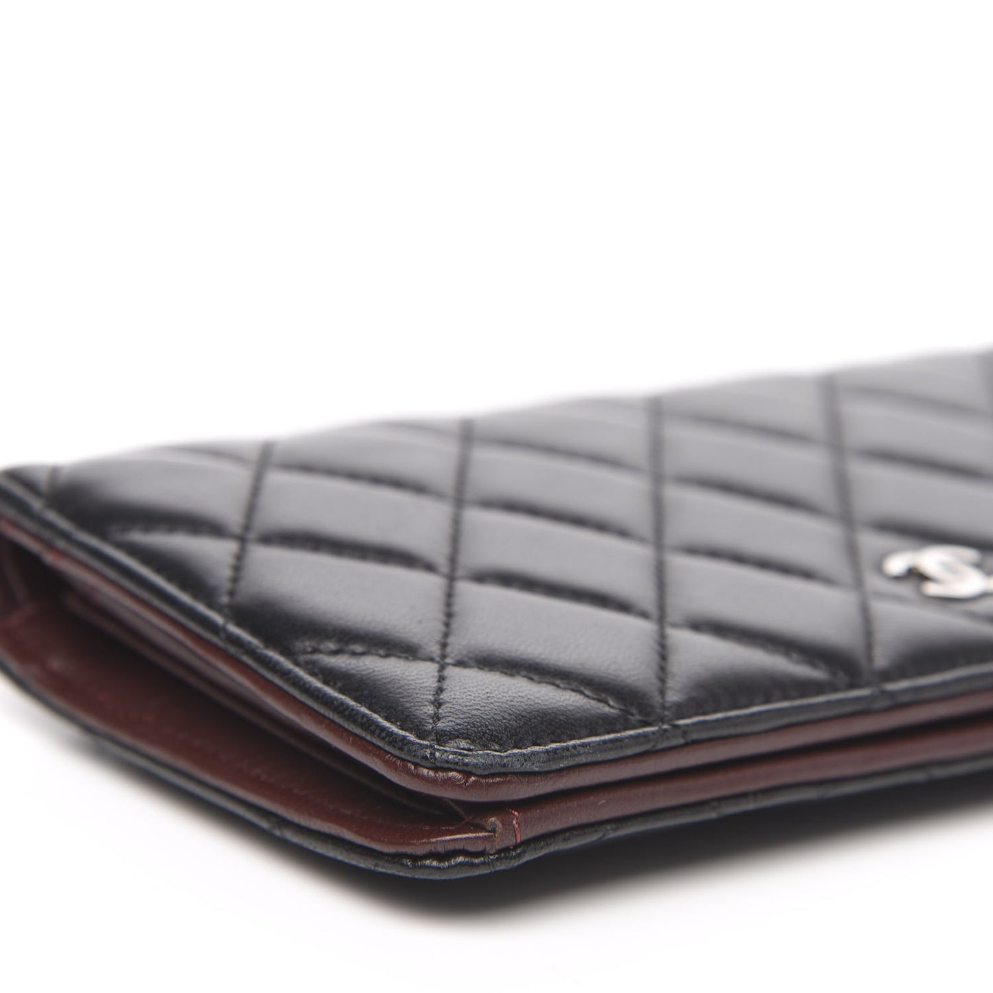 Lambskin Quilted Yen Wallet Black