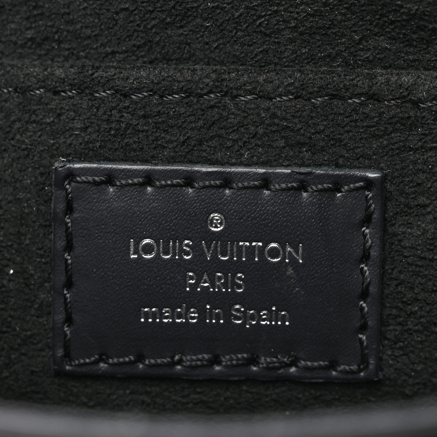Louis Vuitton Epi Petit Sac Plat Black 6 of 11