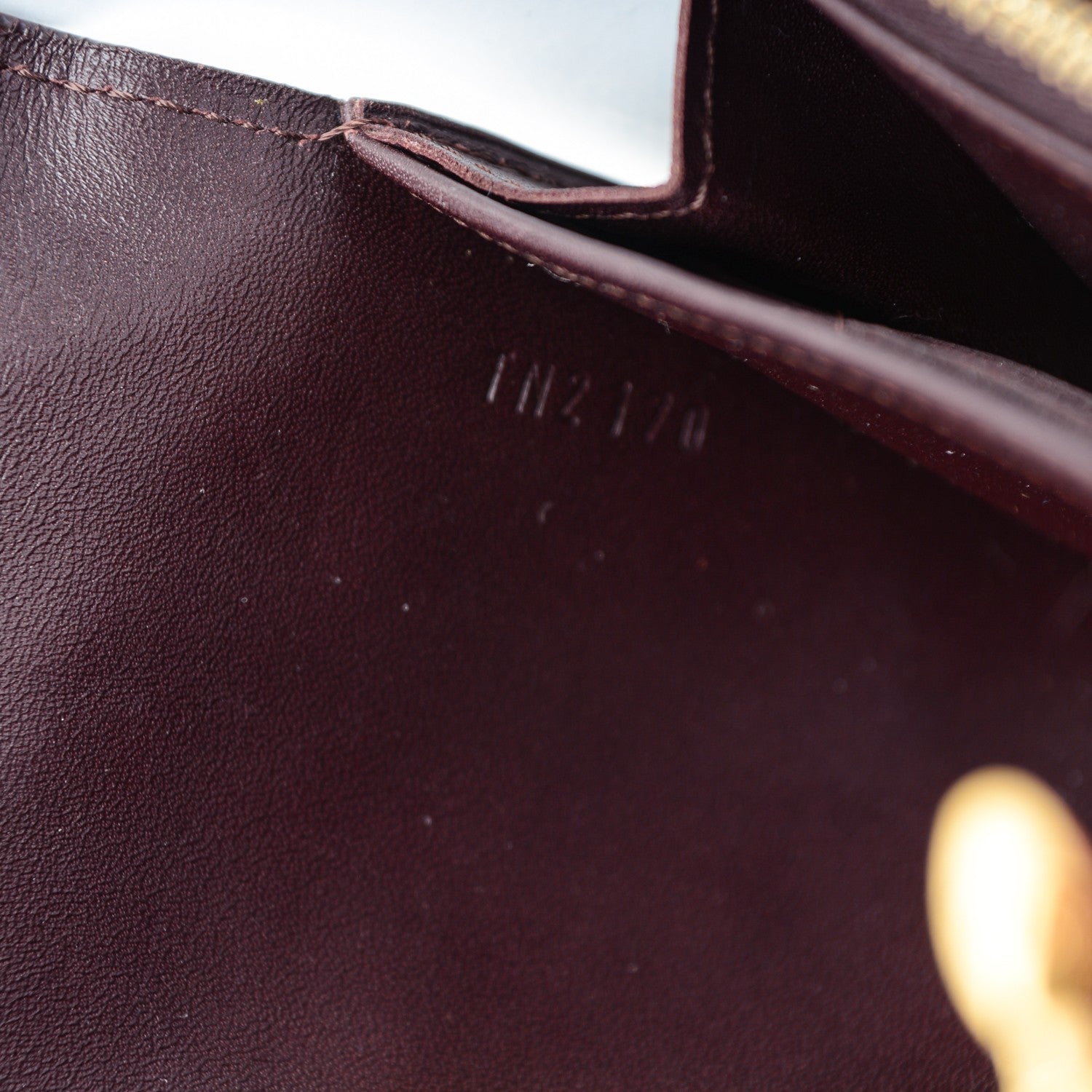 Louis Vuitton Vernis Sarah Wallet Amarante 8 of 8
