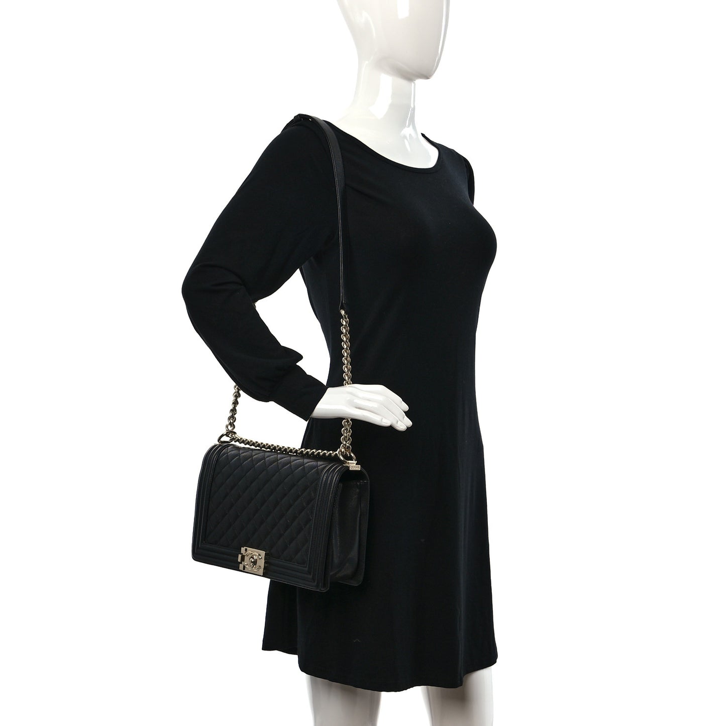 Caviar Quilted New Medium Boy Flap Black