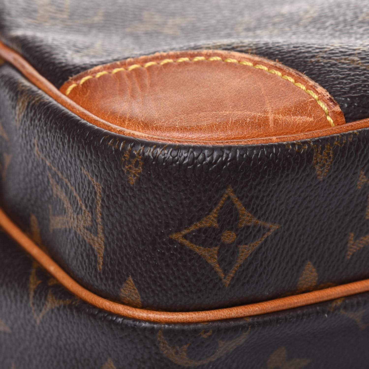 Louis Vuitton Monogram Nil 28 11 of 30