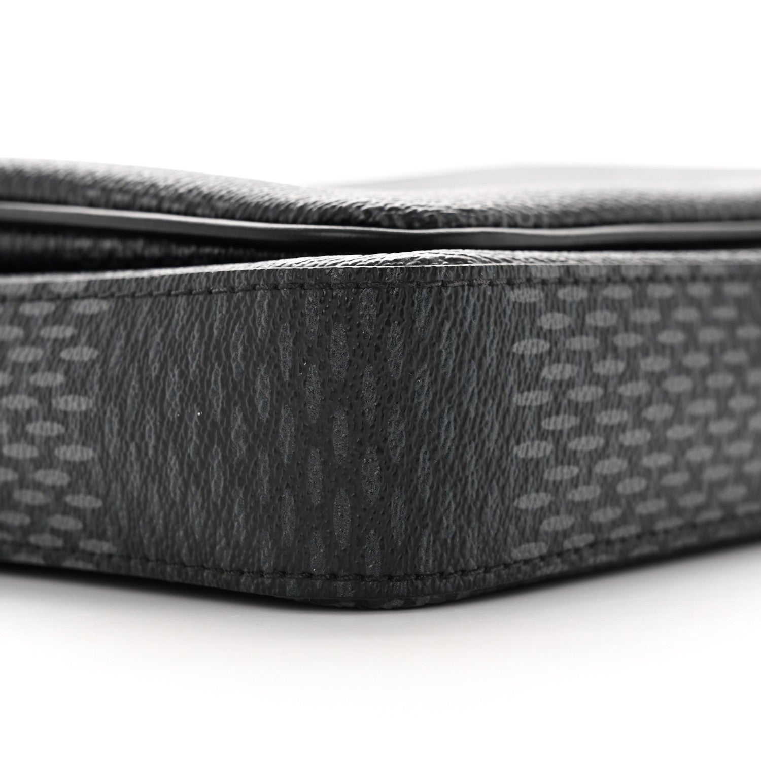 Louis Vuitton Damier Graphite 3D Trio Messenger 9 of 13