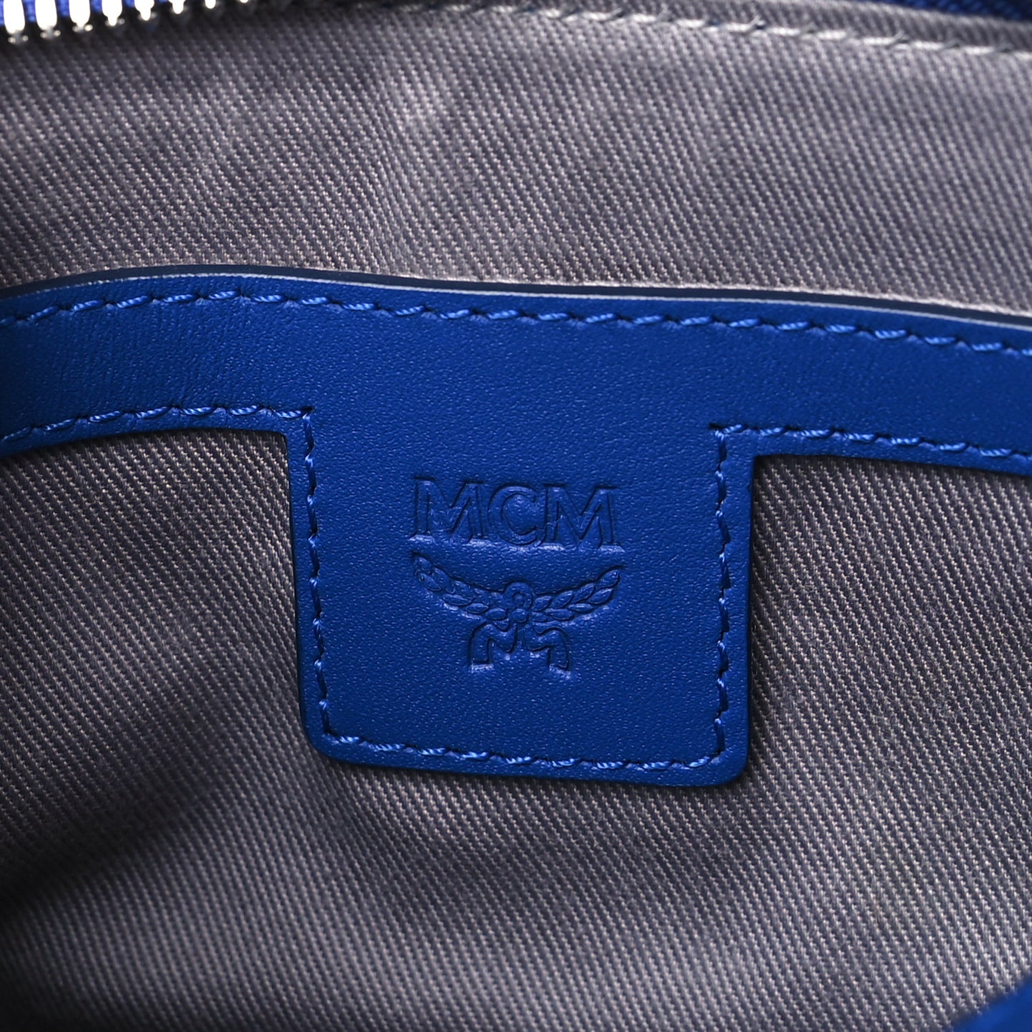 Visetos Dopp Kit Crossbody Blue