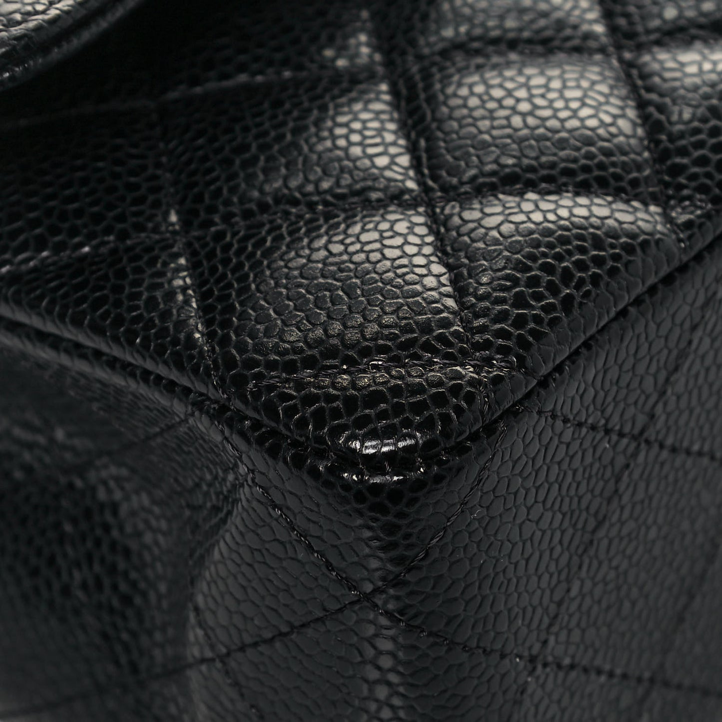 Caviar Quilted Medium Double Flap Black