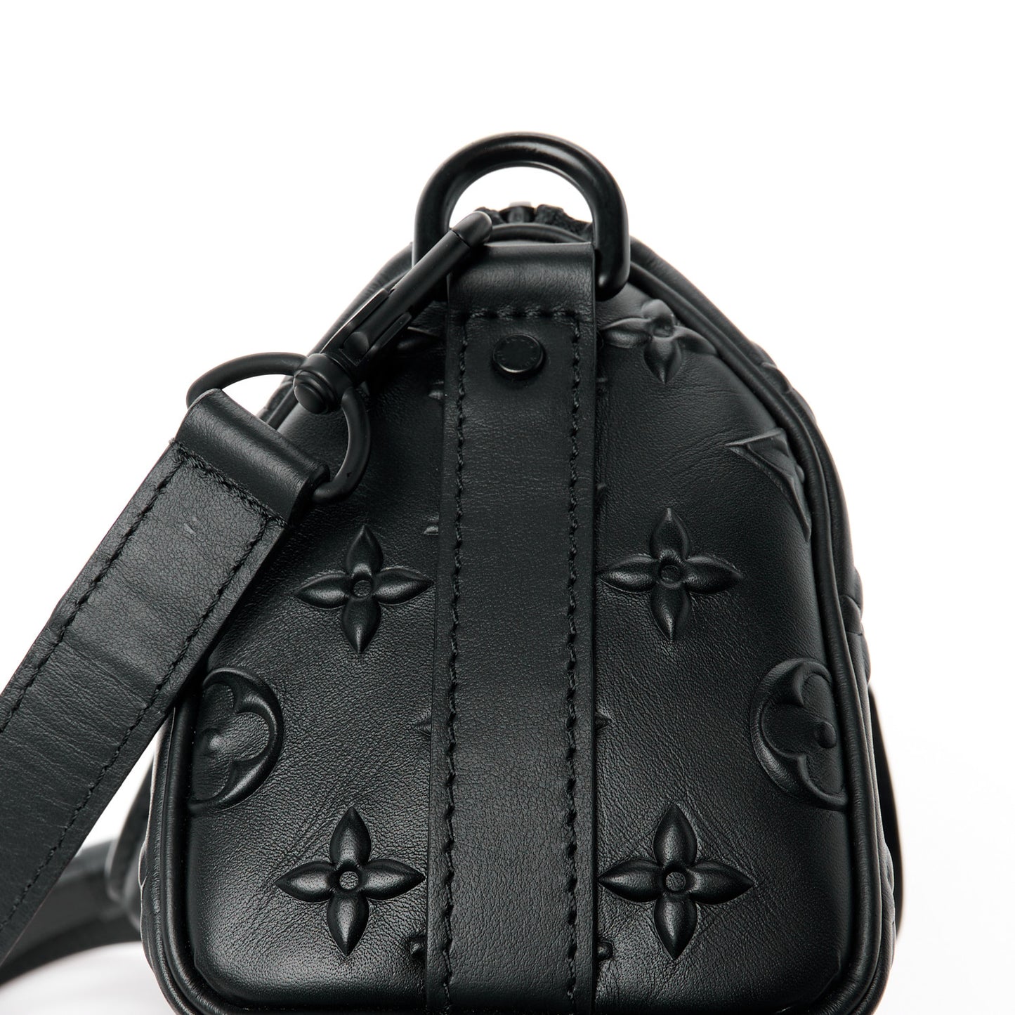 Monogram Seal Keepall XS Black
