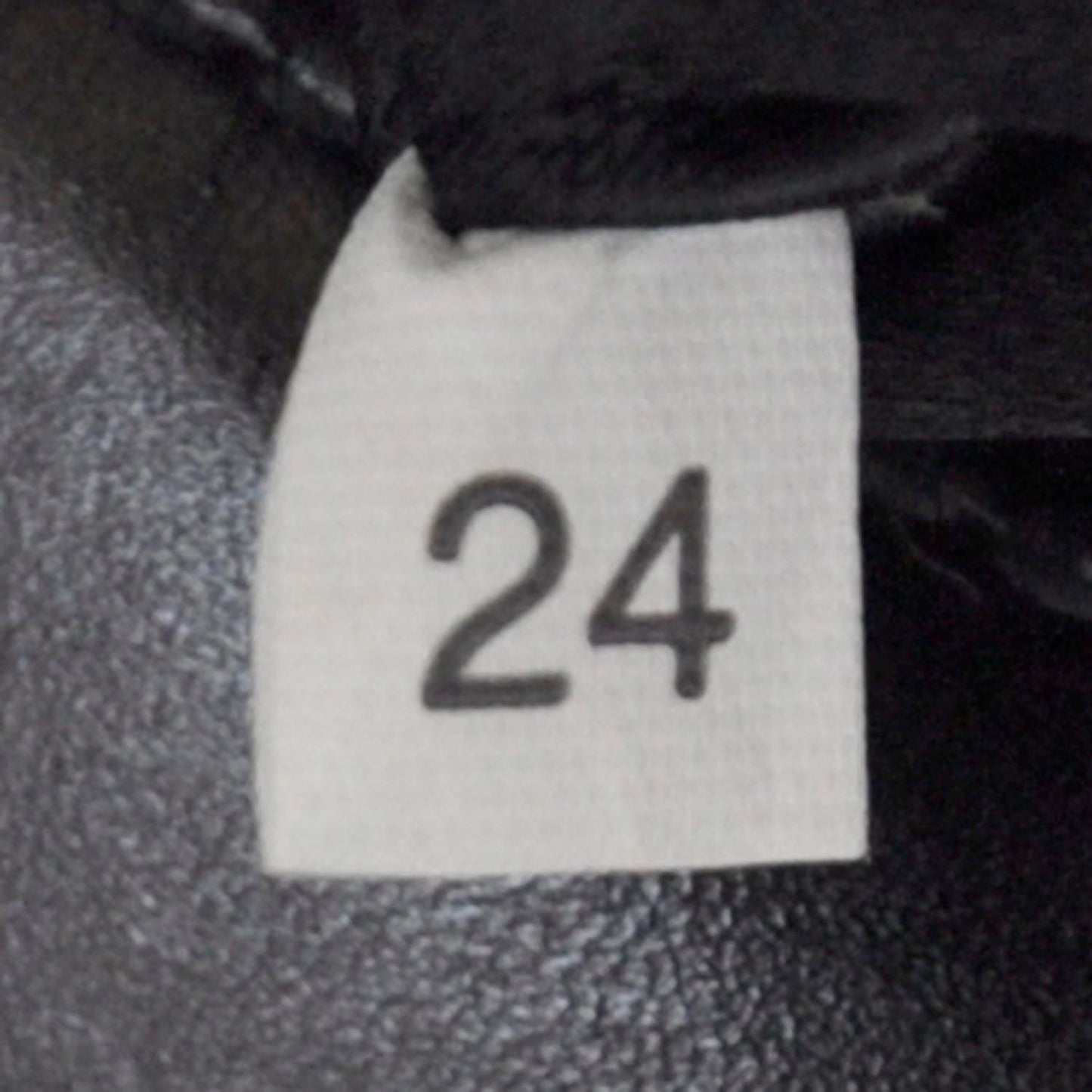 Spazzolato Pushlock Flap Bag Black