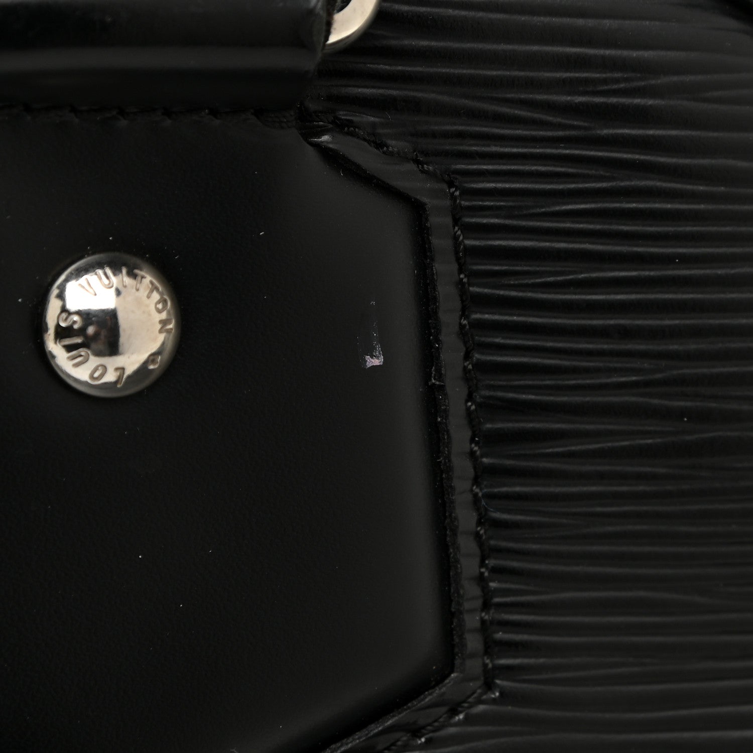 Louis Vuitton Epi Bowling Montaigne GM Black 20 of 32