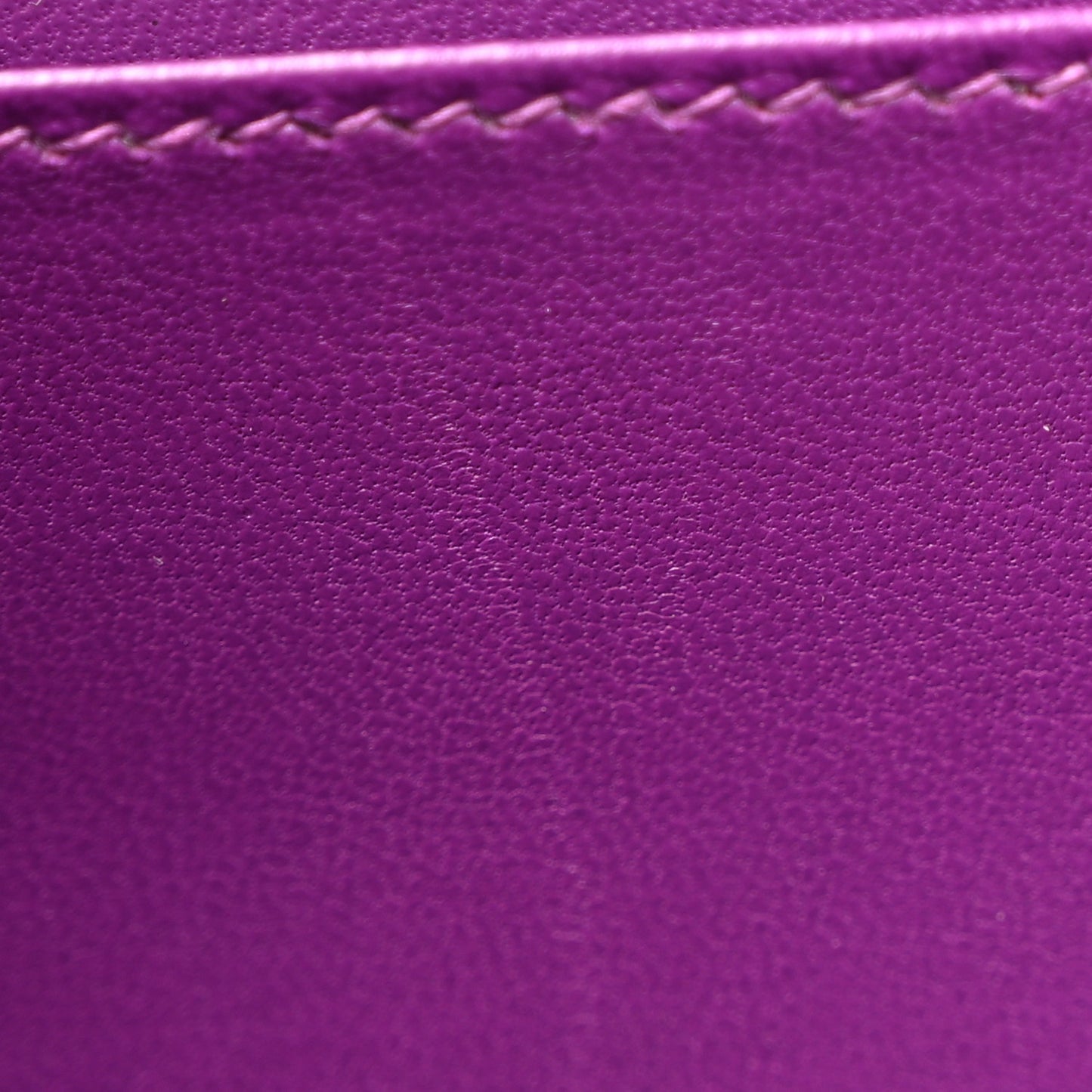 Tadelakt Egee Clutch Anemone