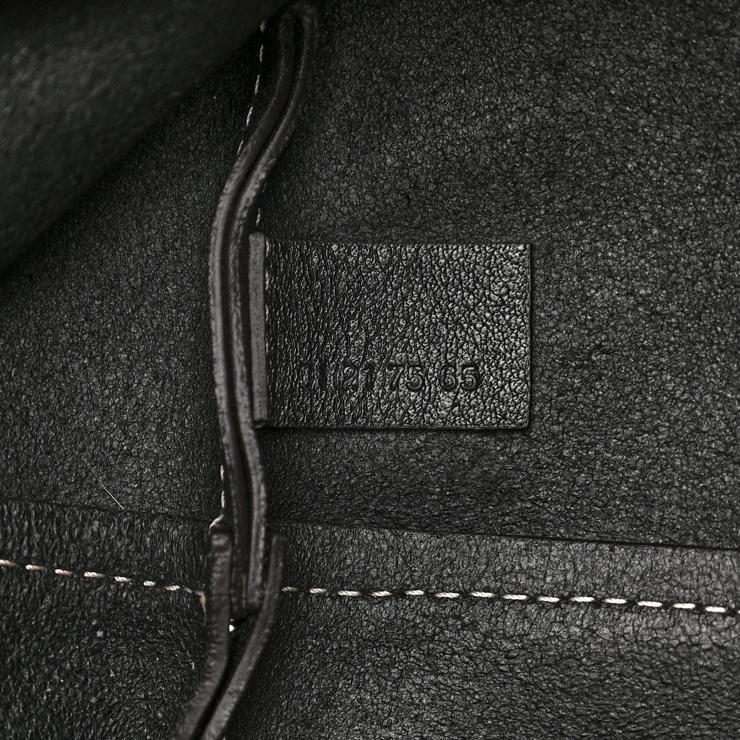 Chloe Small Grain Smooth Calfskin Medium Darryl Tote Black 6 of 13