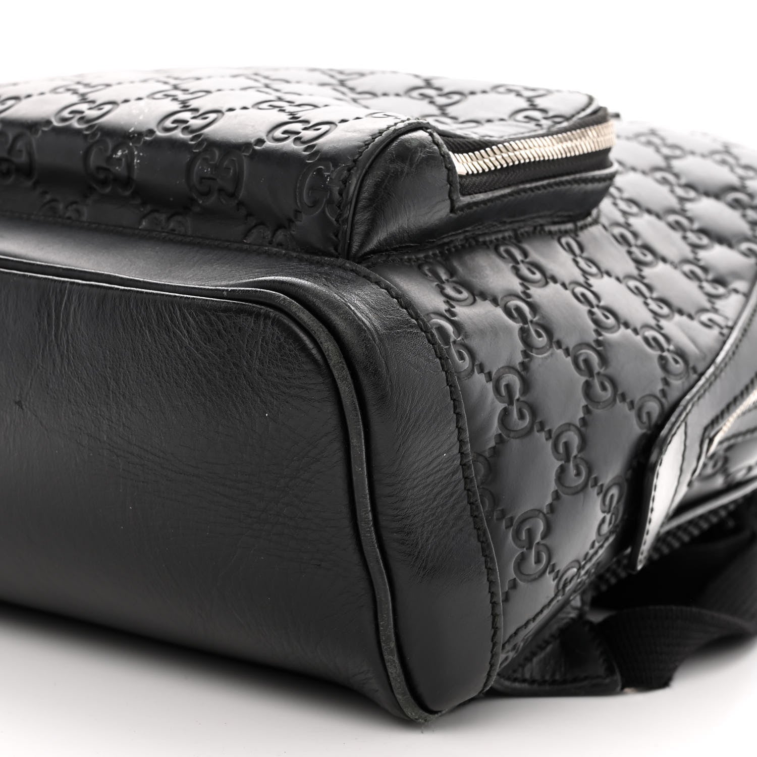 Gucci Guccissima Signature Small Day Backpack Black 14 of 19