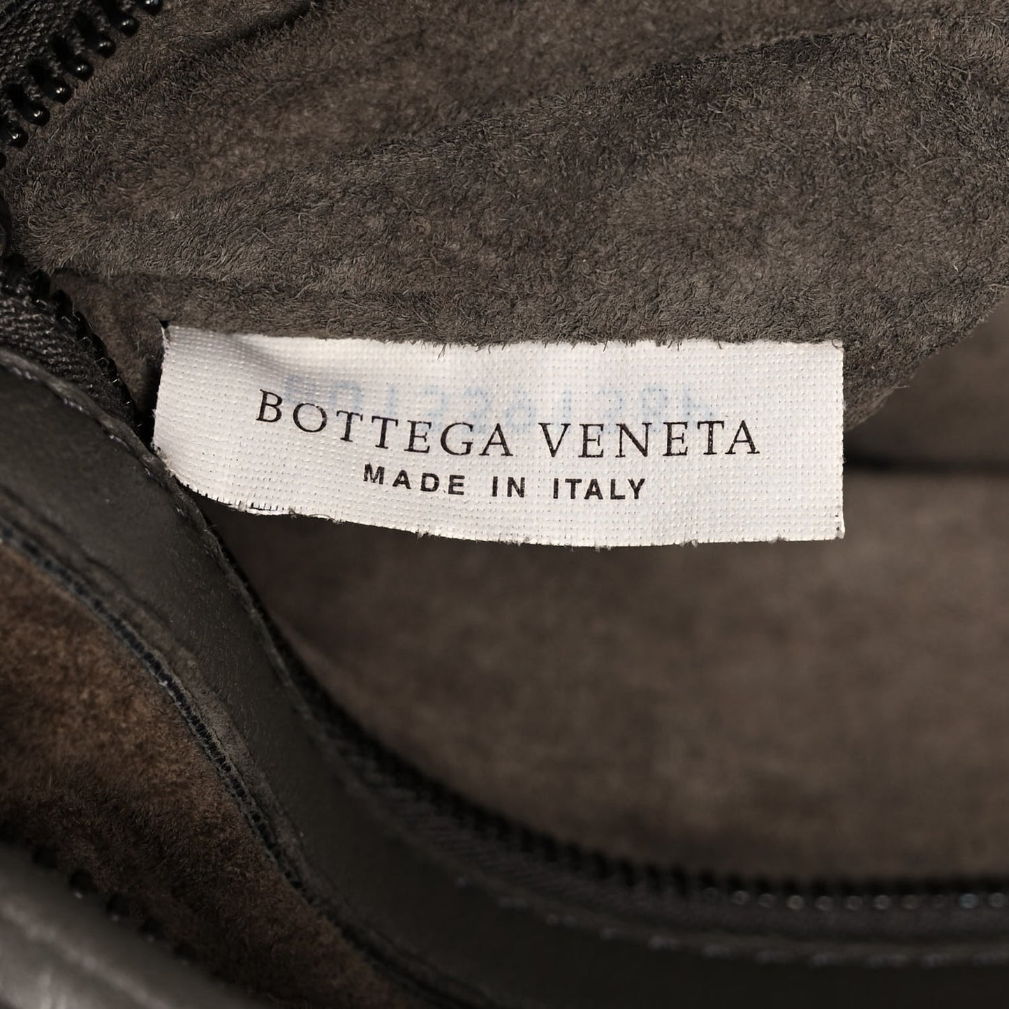 Nappa Velours Intrecciato Large Veneta Hobo Matita
