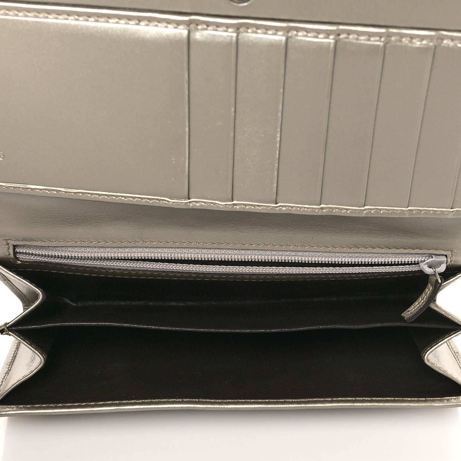 Gucci Imprime Monogram GG Pierce Continental Wallet Silver 5 of 7
