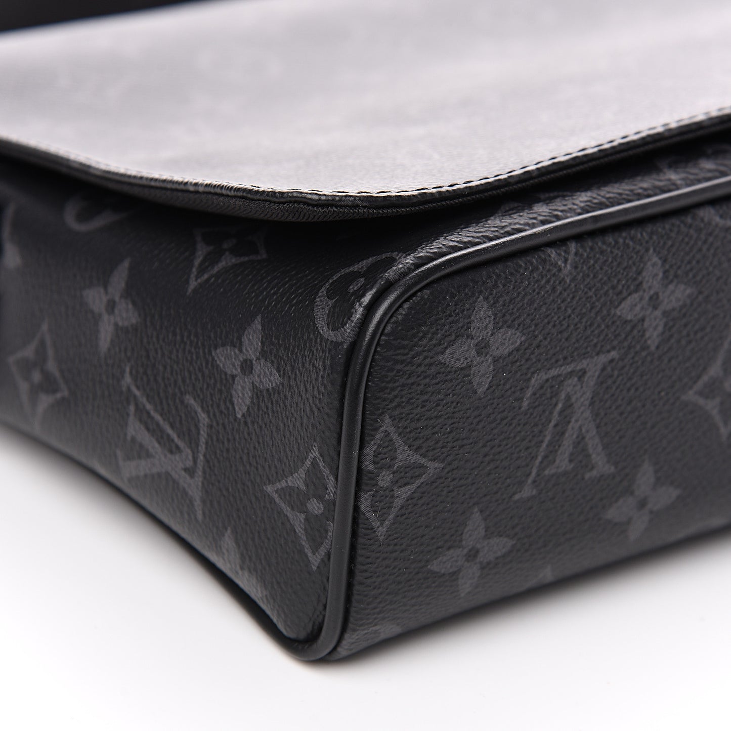 Monogram Eclipse District PM Black
