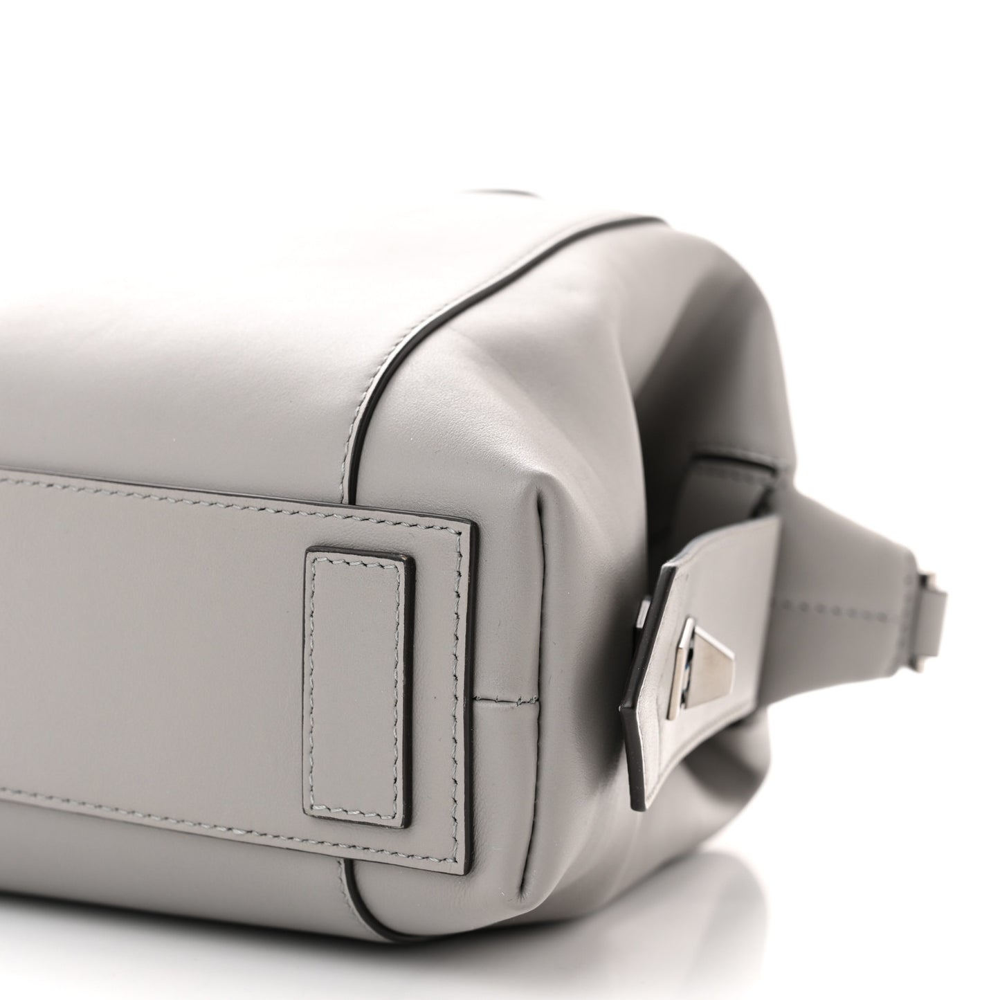 Calfskin Small Soft Antigona Pearl Grey