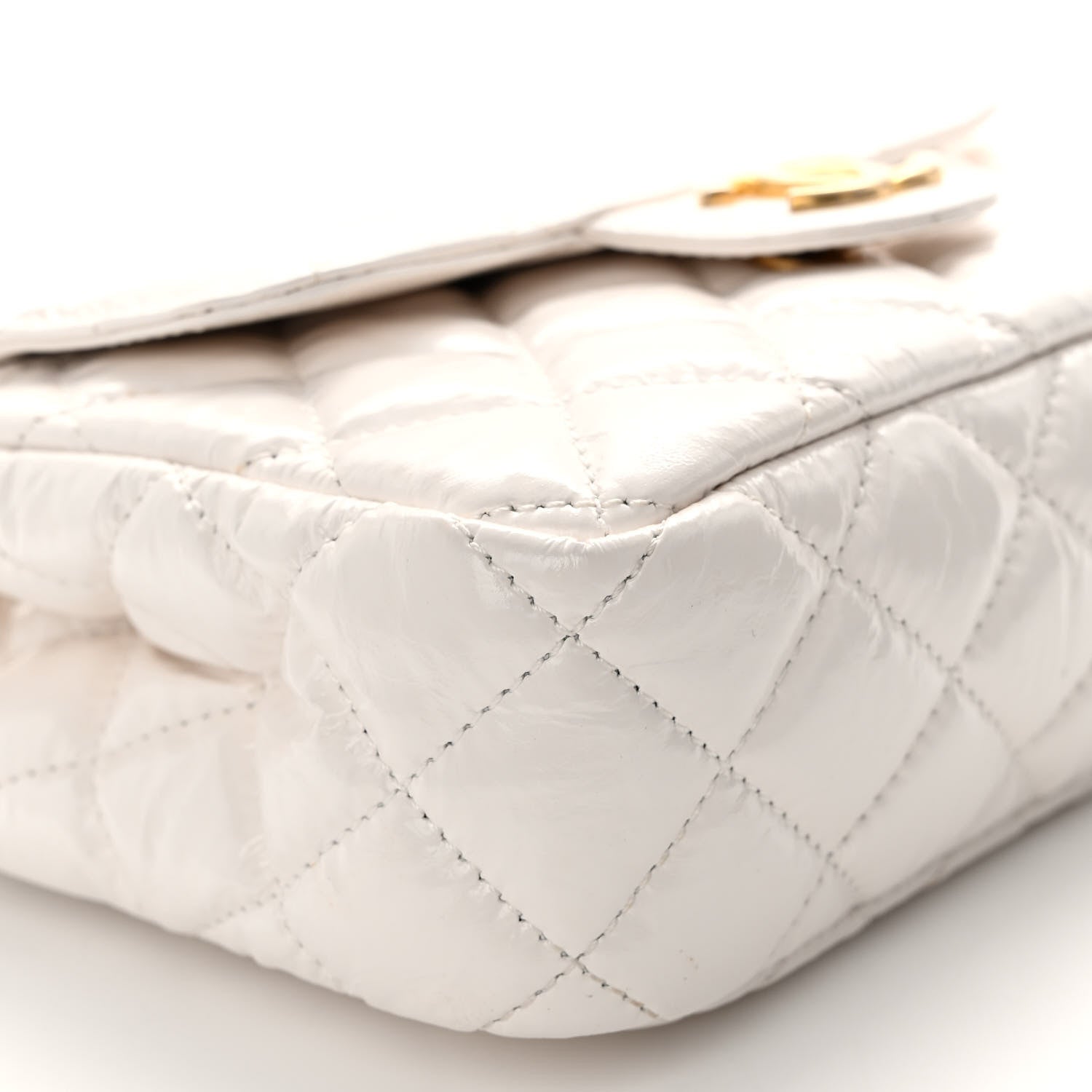 Chanel Shiny Crumpled Calfskin Quilted Small Wavy CC Hobo White 9 of 13