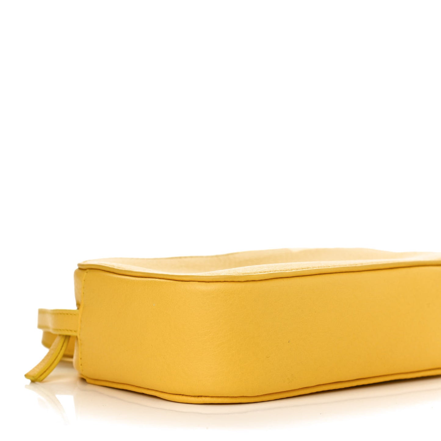 Smooth Calfskin Logo XS Everyday Camera Bag Jaune Soleil Black