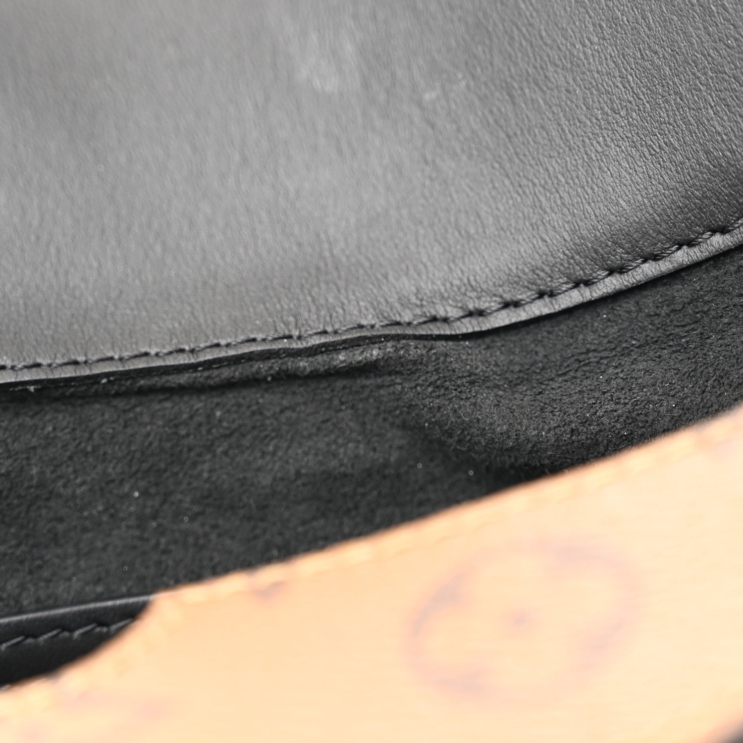 Louis Vuitton Reverse Monogram Twinny 10 of 13