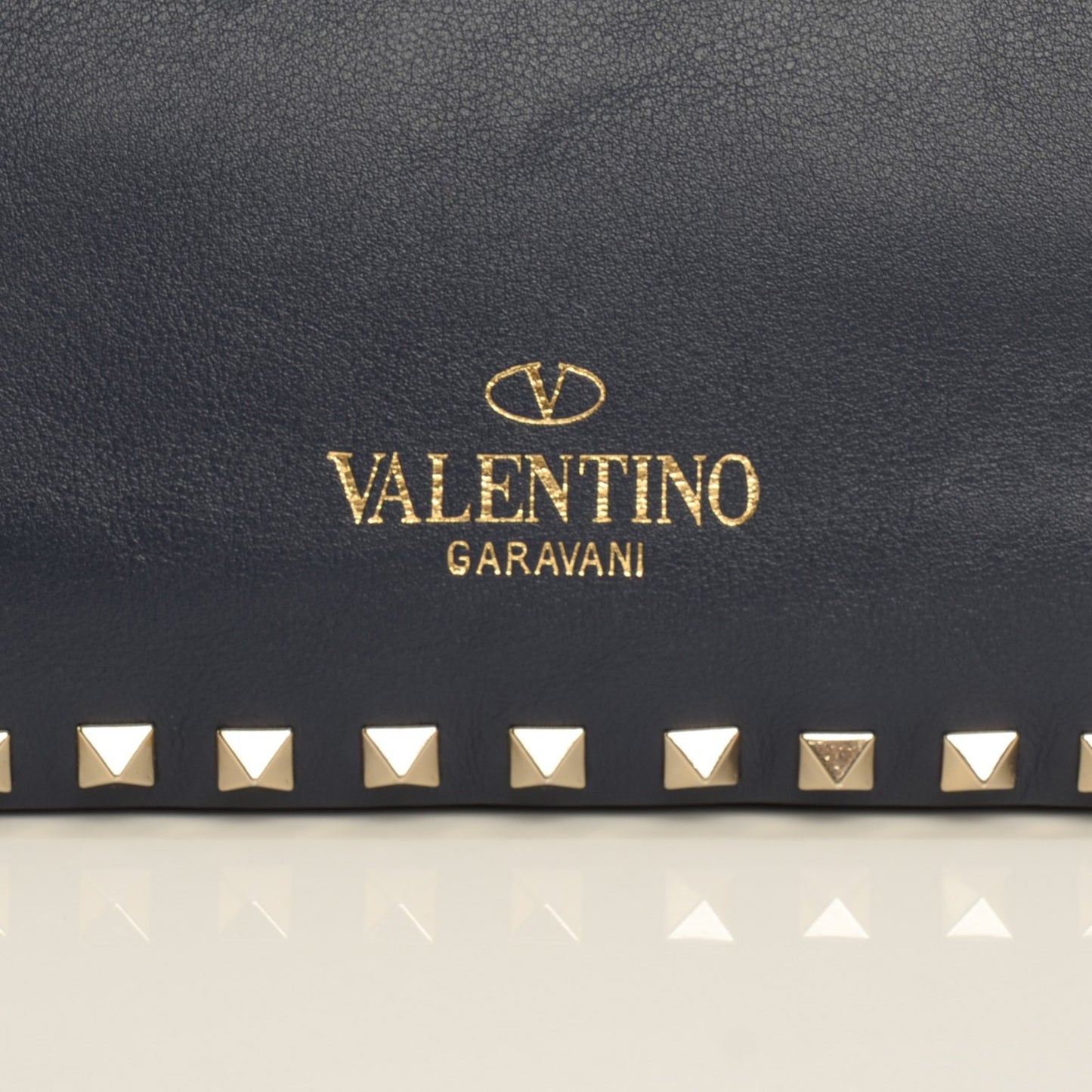Vitello Medium Rockstud Tote Marine